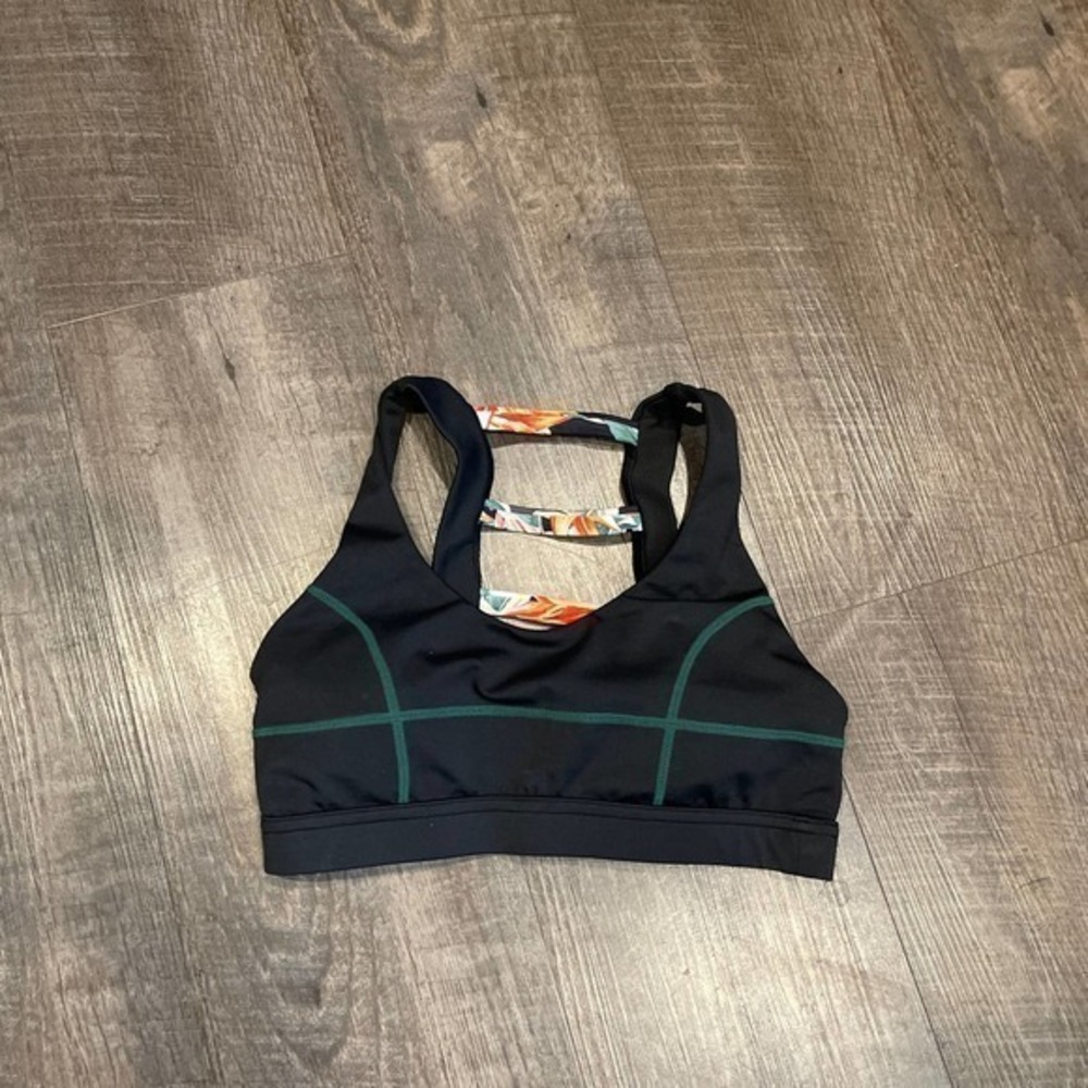 VULL Sports bra